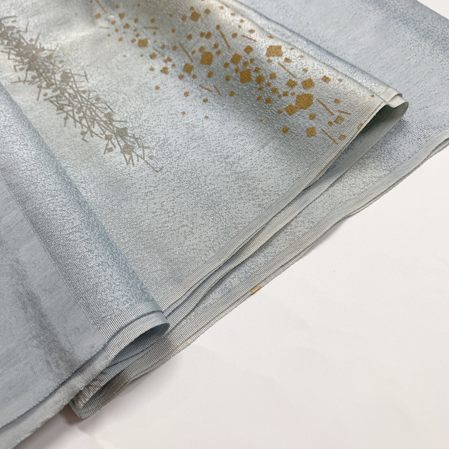 ［8640］帯締め 帯揚げ セット 霞文様 箔散らし 金彩 正絹 着物 帯絞め