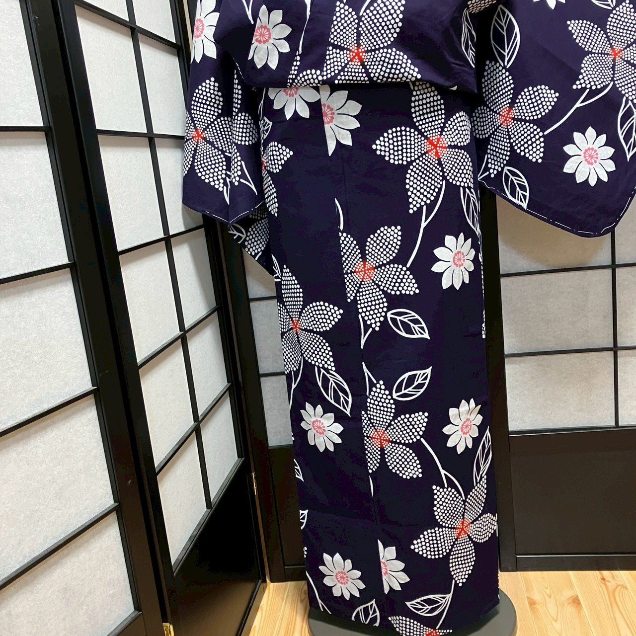 ［9421］浴衣 美品 草花散らし ゆかた レディース 綿 リメイク