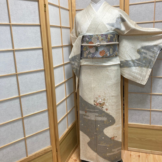 2876# Japanese Kimono Vintage Womens Silk Fabric Robe Kimono only sold