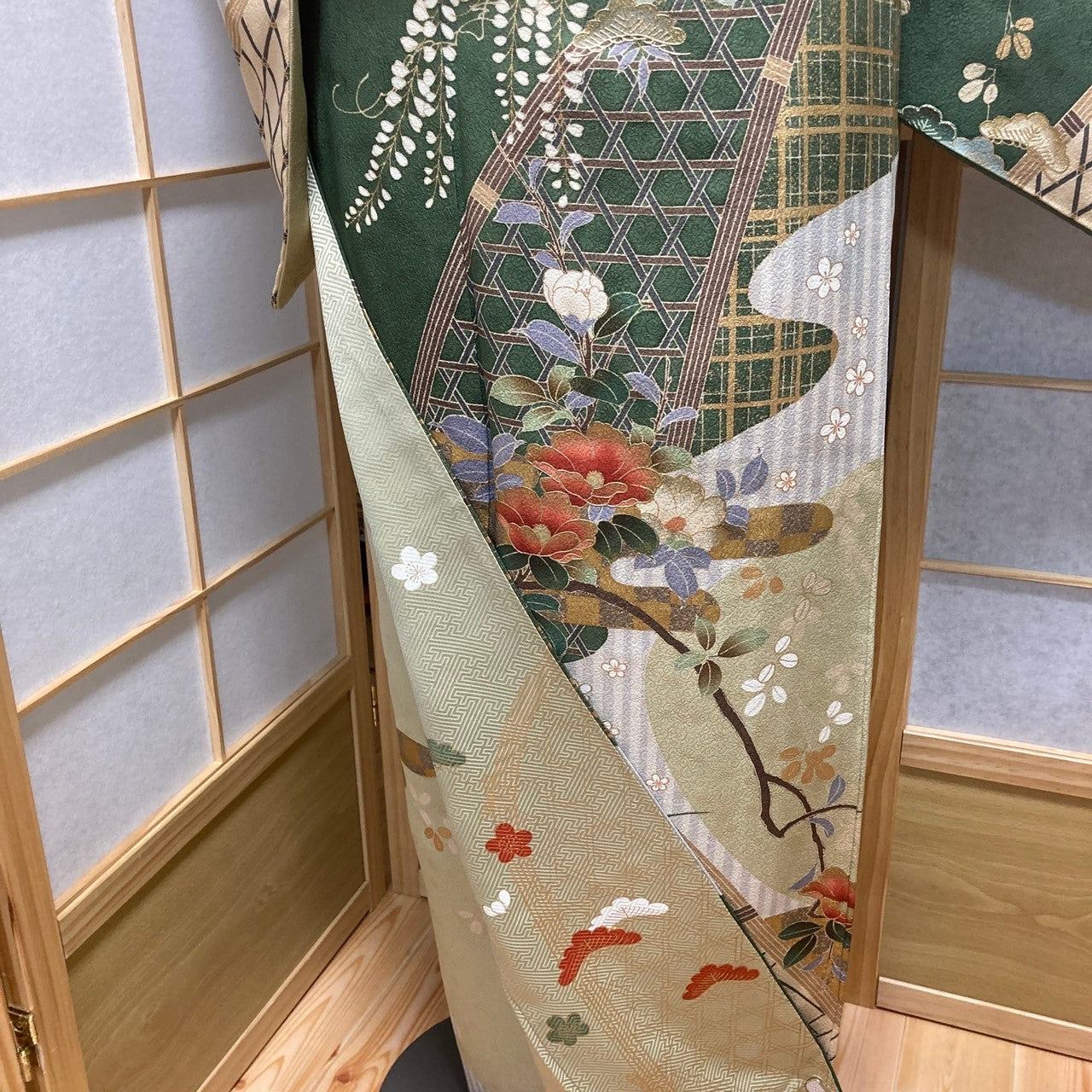 2874# Japanese Kimono Vintage Womens Silk Fabric Robe Kimono only sold Green