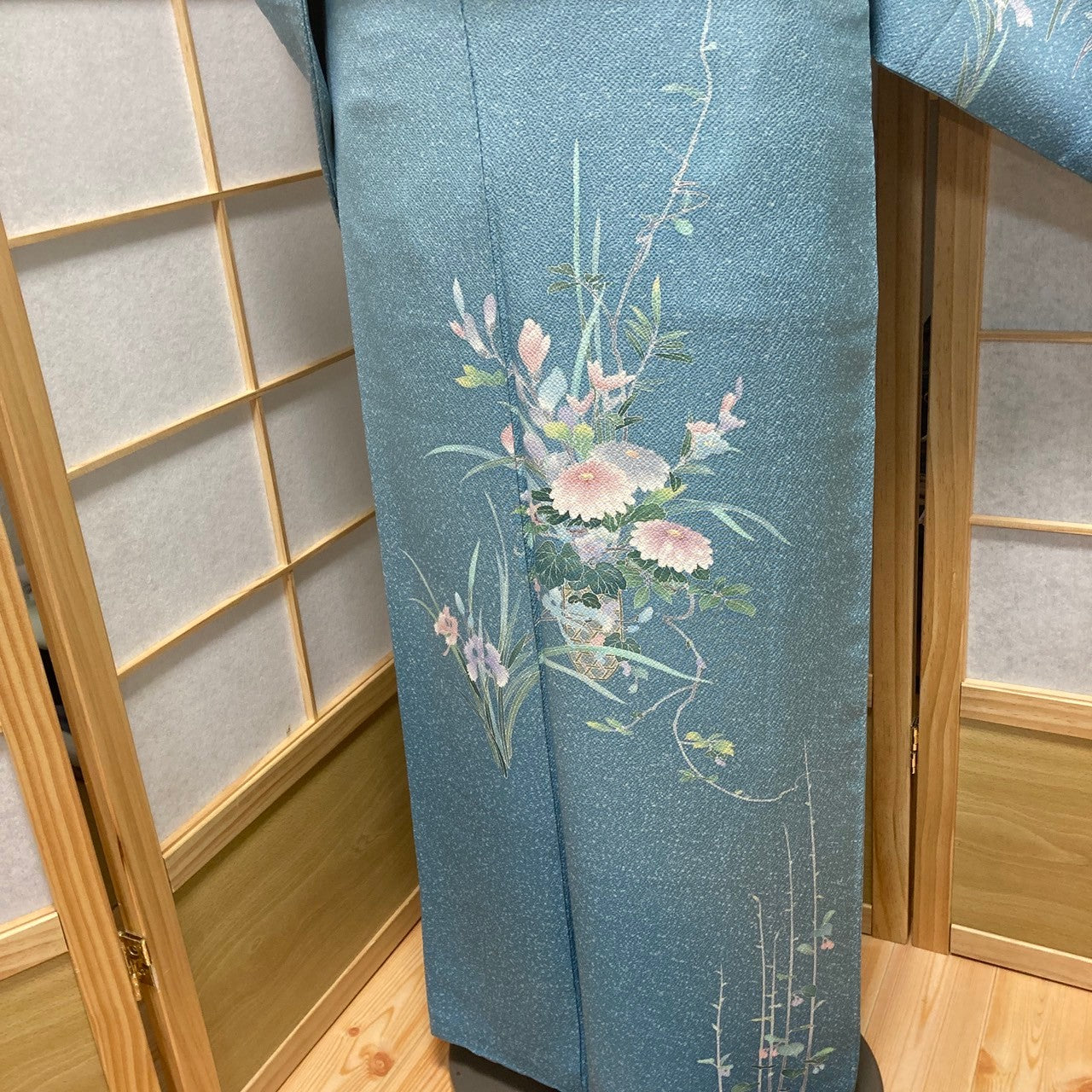 2857# Japanese Kimono Vintage Womens Silk Fabric Robe Kimono only sold Blue