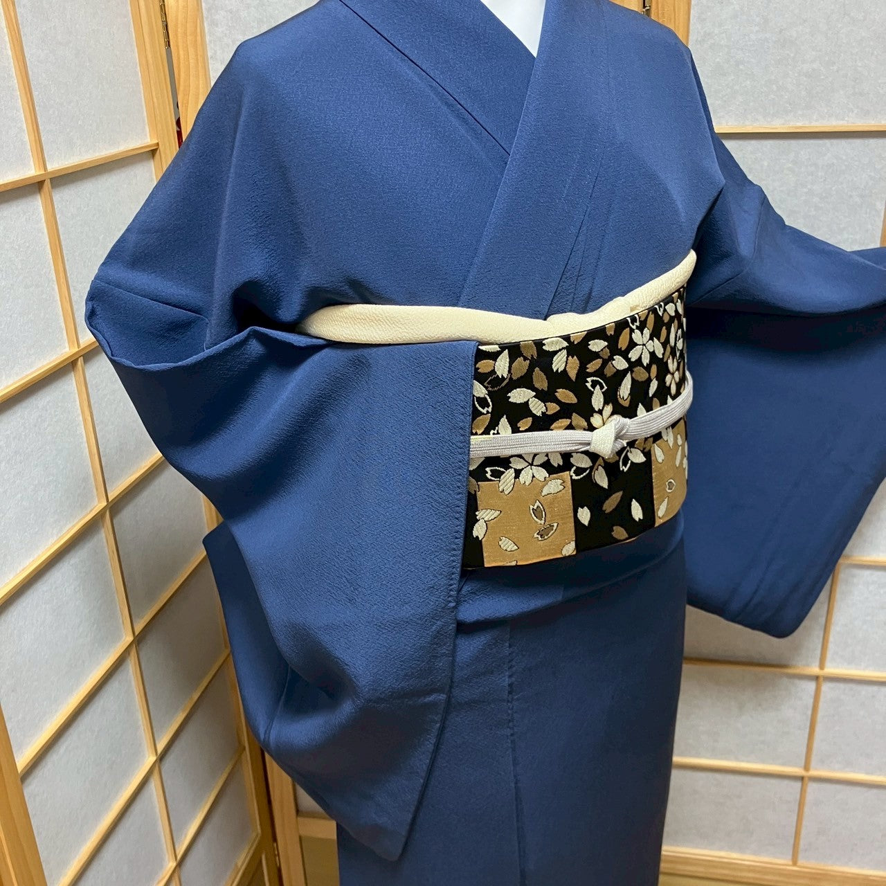 5815# Japanese Kimono Vintage Womens Silk Fabric Robe Kimono only sold Blue