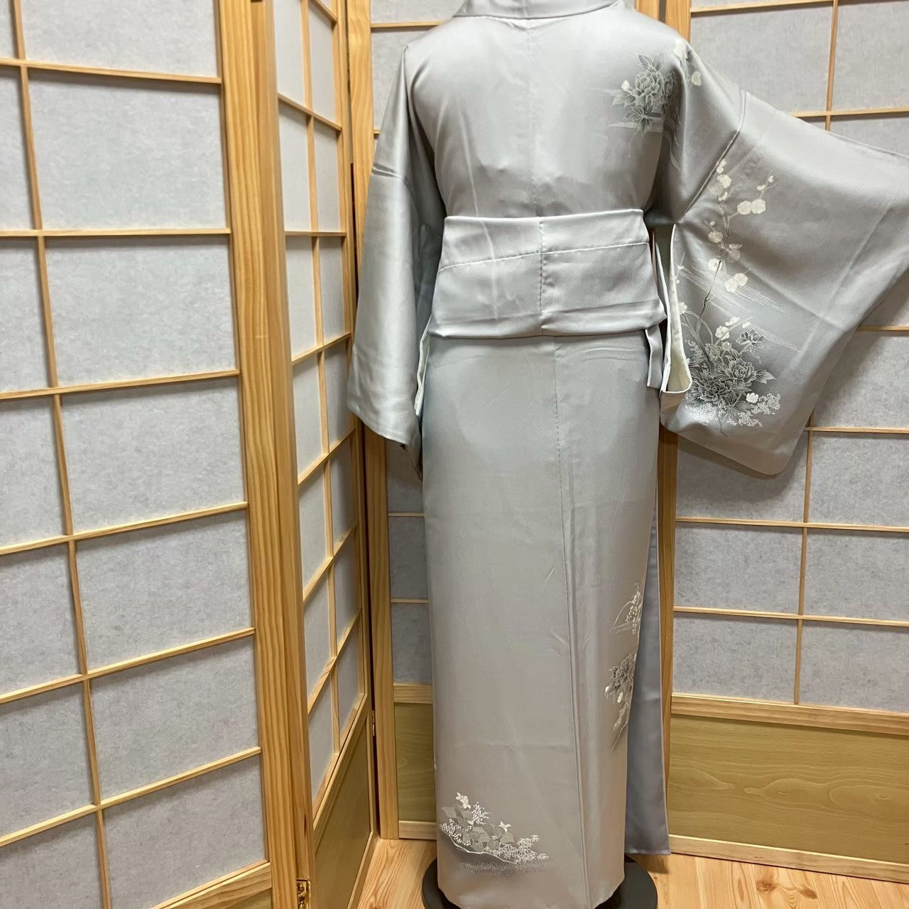 5809# Japanese Kimono Vintage Womens Silk Fabric Robe Kimono only sold