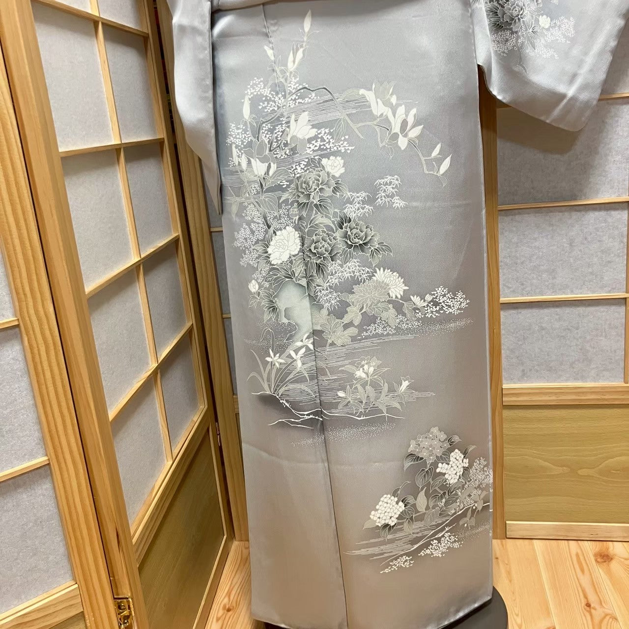 5809# Japanese Kimono Vintage Womens Silk Fabric Robe Kimono only sold