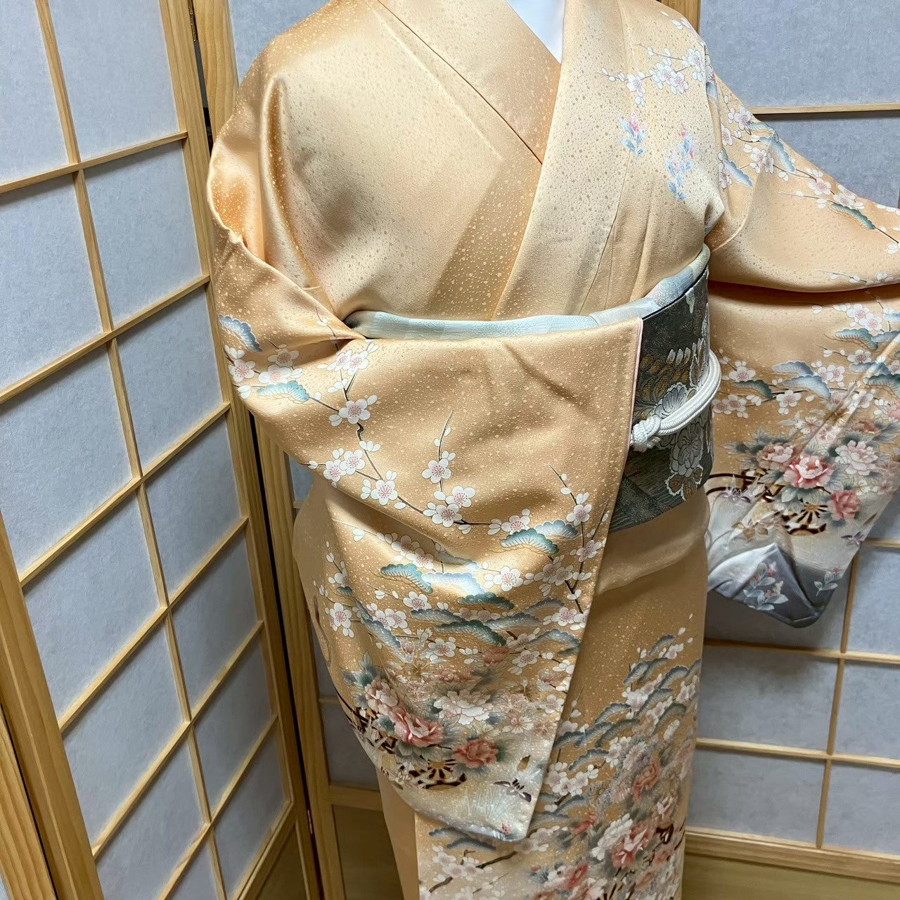 5816# Japanese Kimono Vintage Womens Silk Fabric Robe Kimono only sold