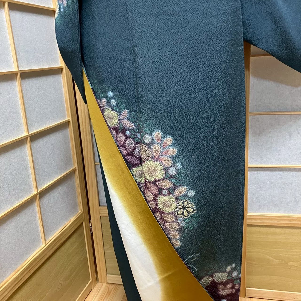 5818# Japanese Kimono Vintage Womens Silk Fabric Robe Kimono only sold