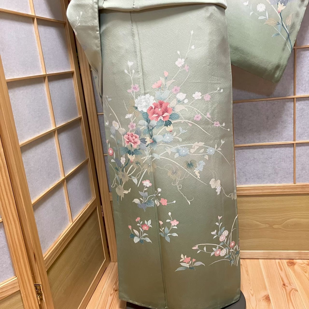 5820# Japanese Kimono Vintage Womens Silk Fabric Robe Kimono only sold