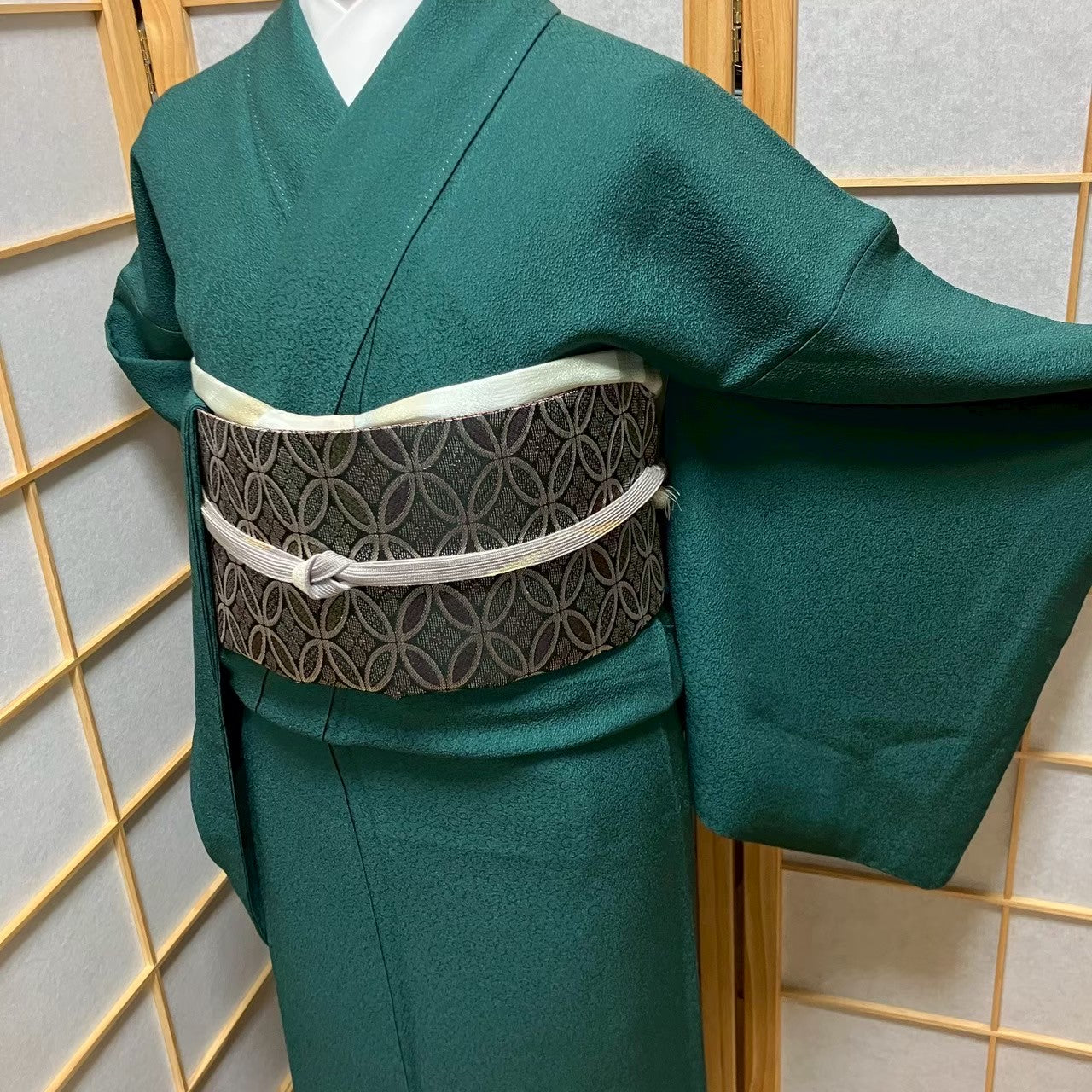 6104# Japanese Kimono Vintage Womens Silk Fabric Robe Kimono only sold Green