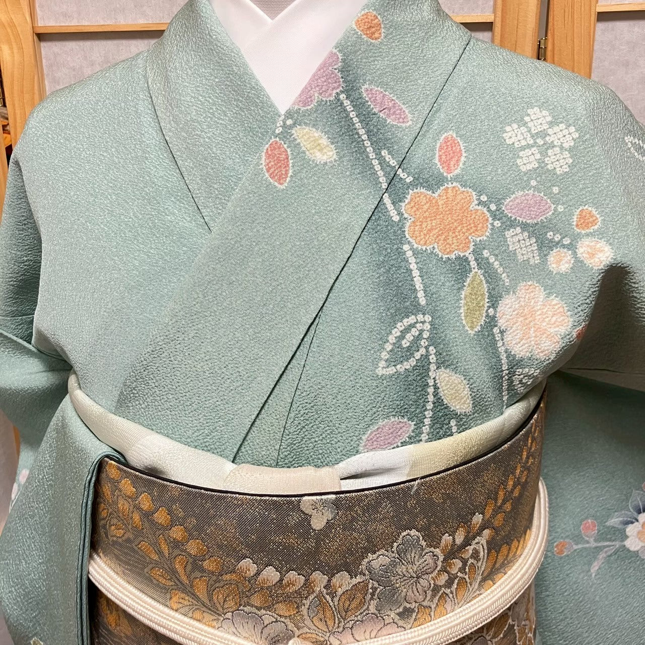 5837# Japanese Kimono Vintage Womens Silk Fabric Robe Kimono only sold