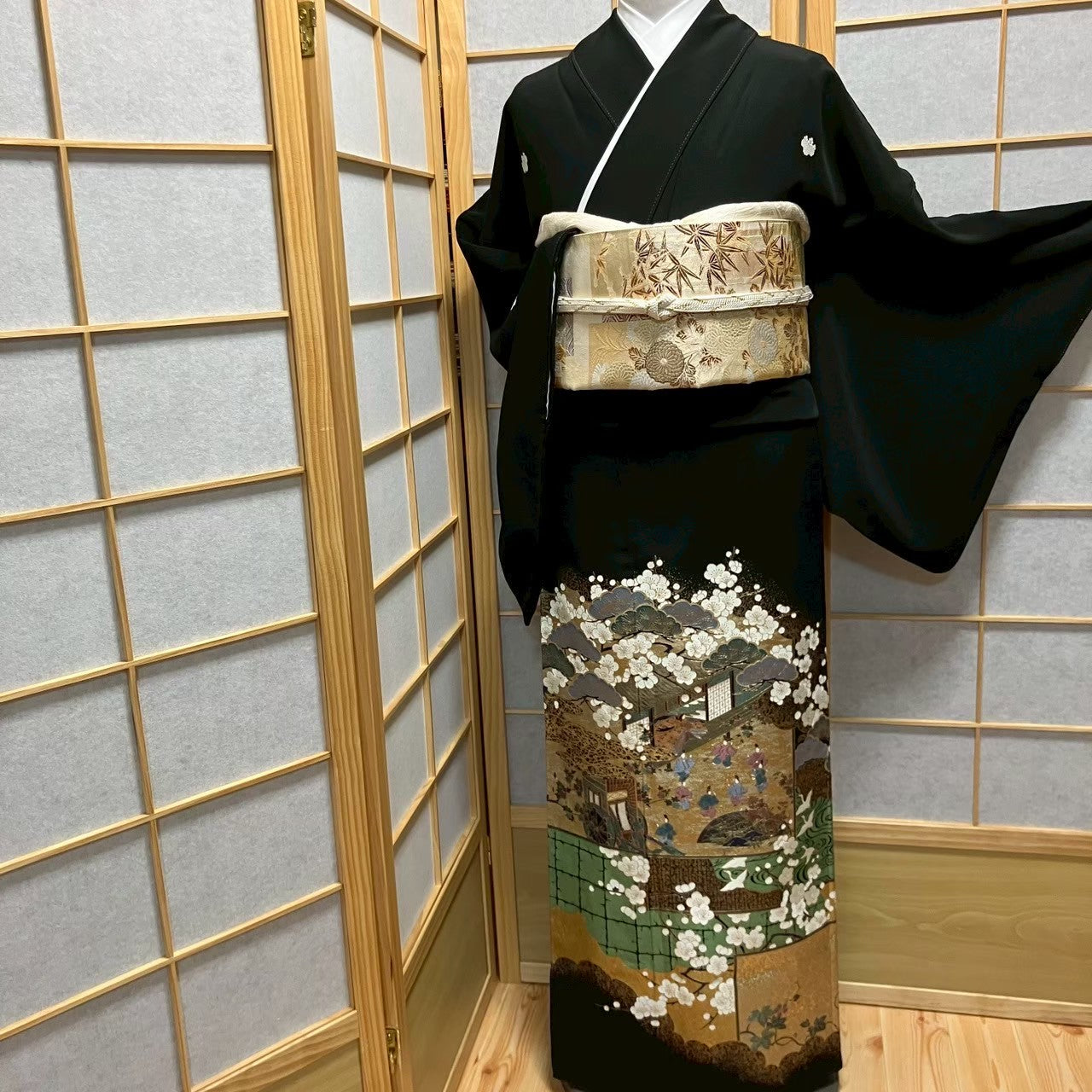 6089# Japanese Tomesode Kimono Vintage Womens Silk Fabric Robe Kimono only sold