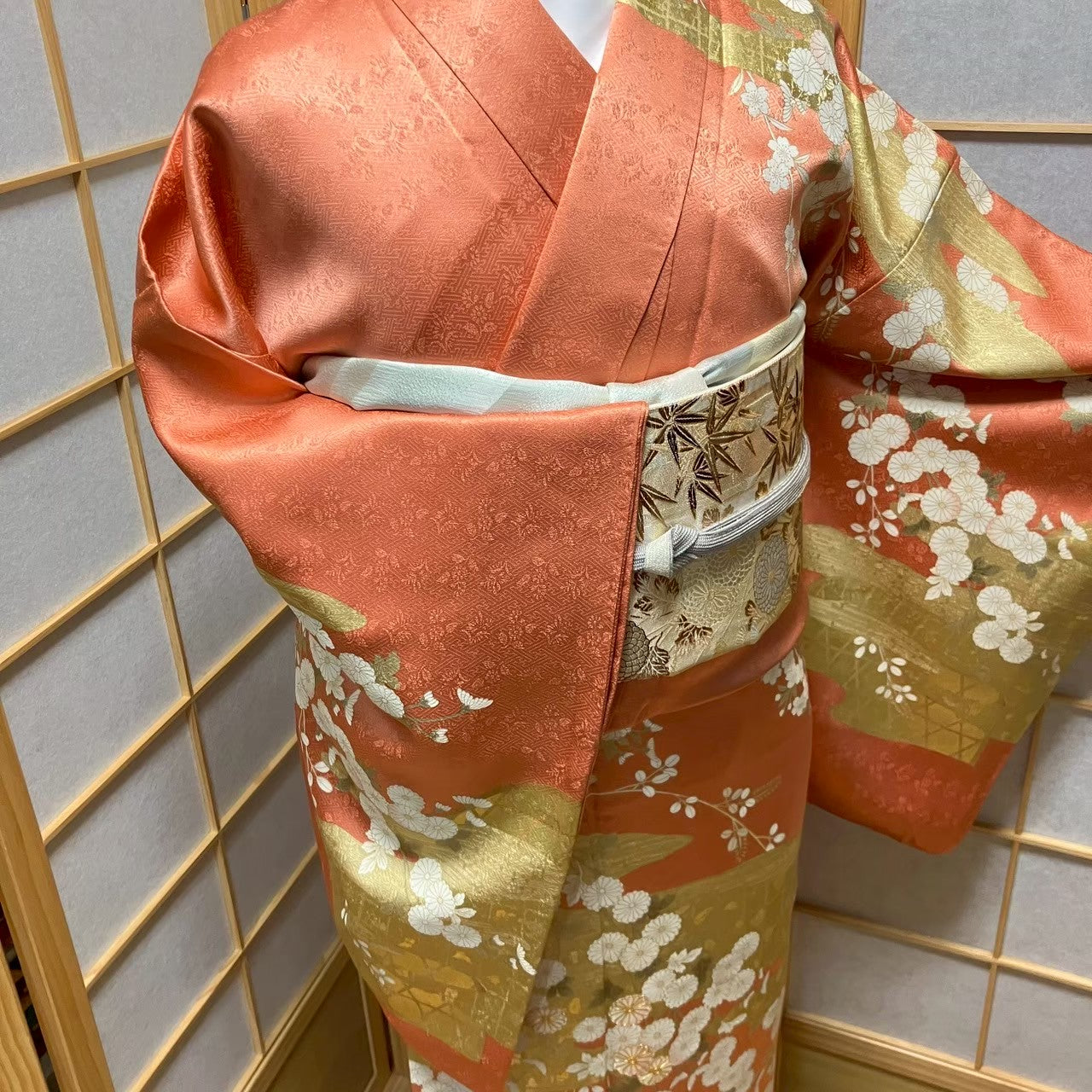 6106# Japanese Kimono Vintage Womens Silk Fabric Robe Kimono only sold