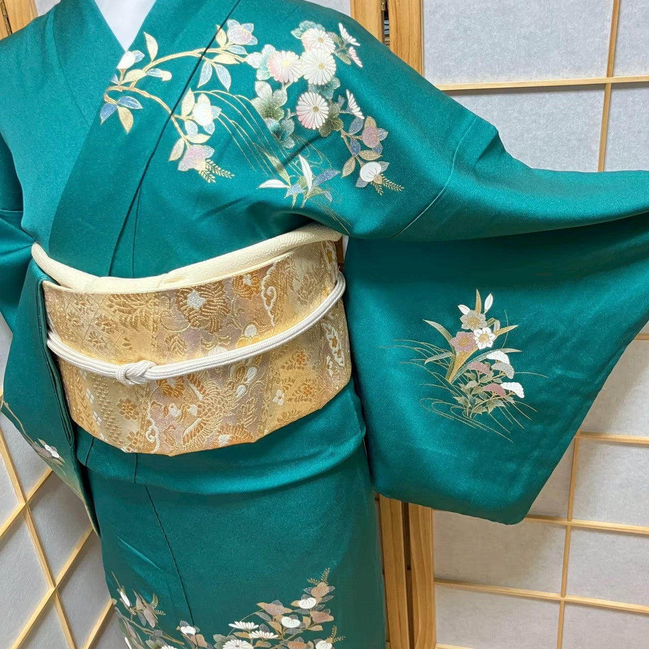 6121# Japanese Kimono Vintage Womens Silk Fabric Robe Kimono only sold