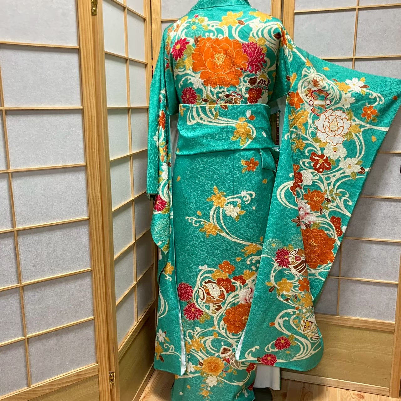 6120# Japanese Vintage Furisode Kimono Obi Obijime Obiage 4-Piece Set Silk Robe