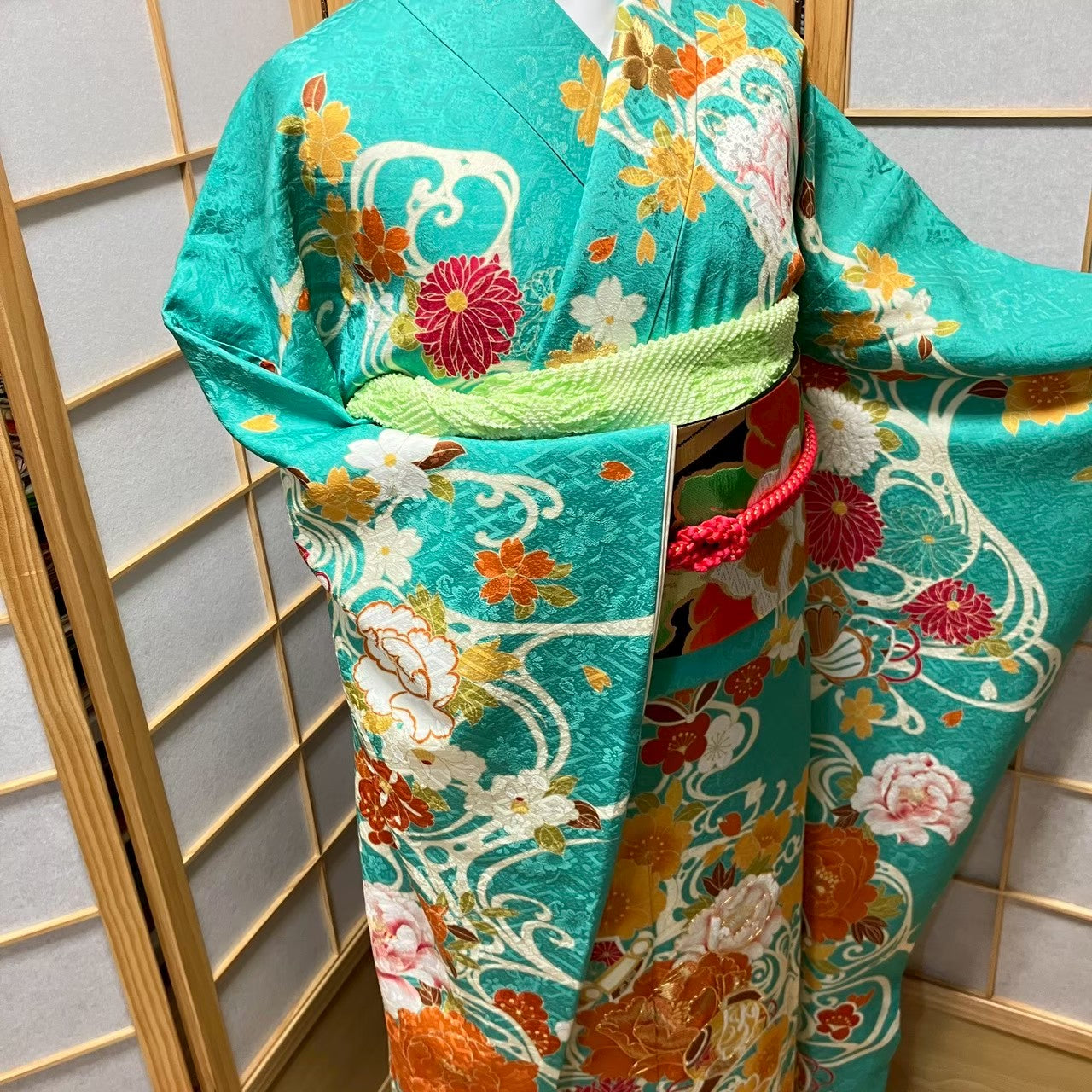 6120# Japanese Vintage Furisode Kimono Obi Obijime Obiage 4-Piece Set Silk Robe