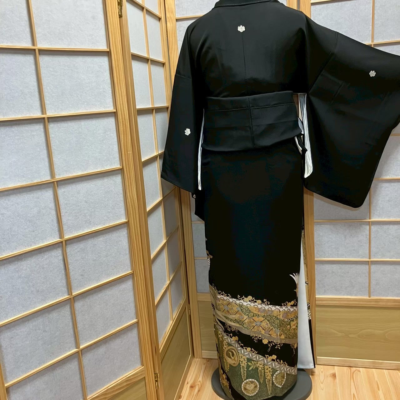 6124# Japanese Tomesode Kimono Vintage Womens Silk Fabric Robe Kimono only sold