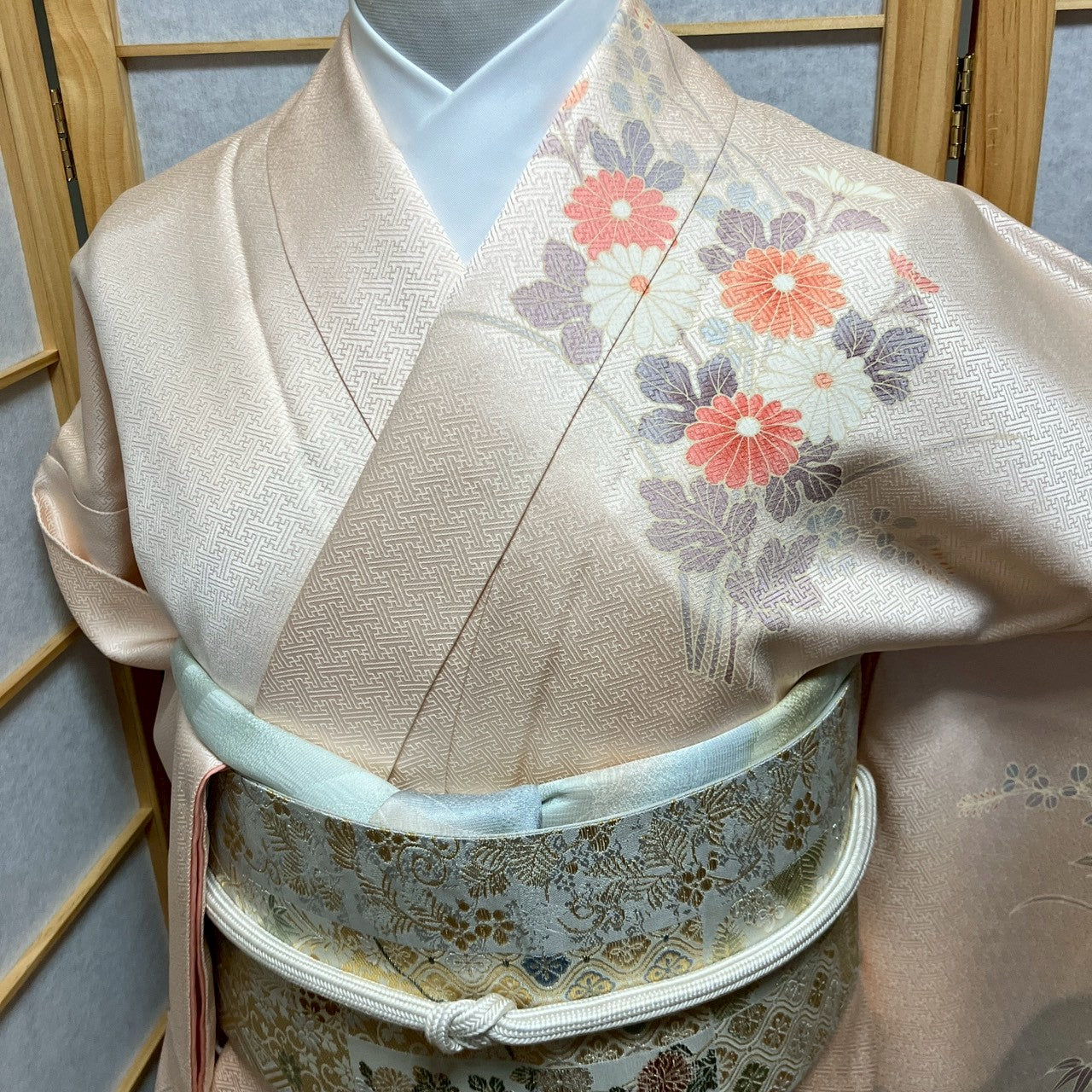 6131# Japanese Kimono Vintage Womens Silk Fabric Robe Kimono only sold Unused