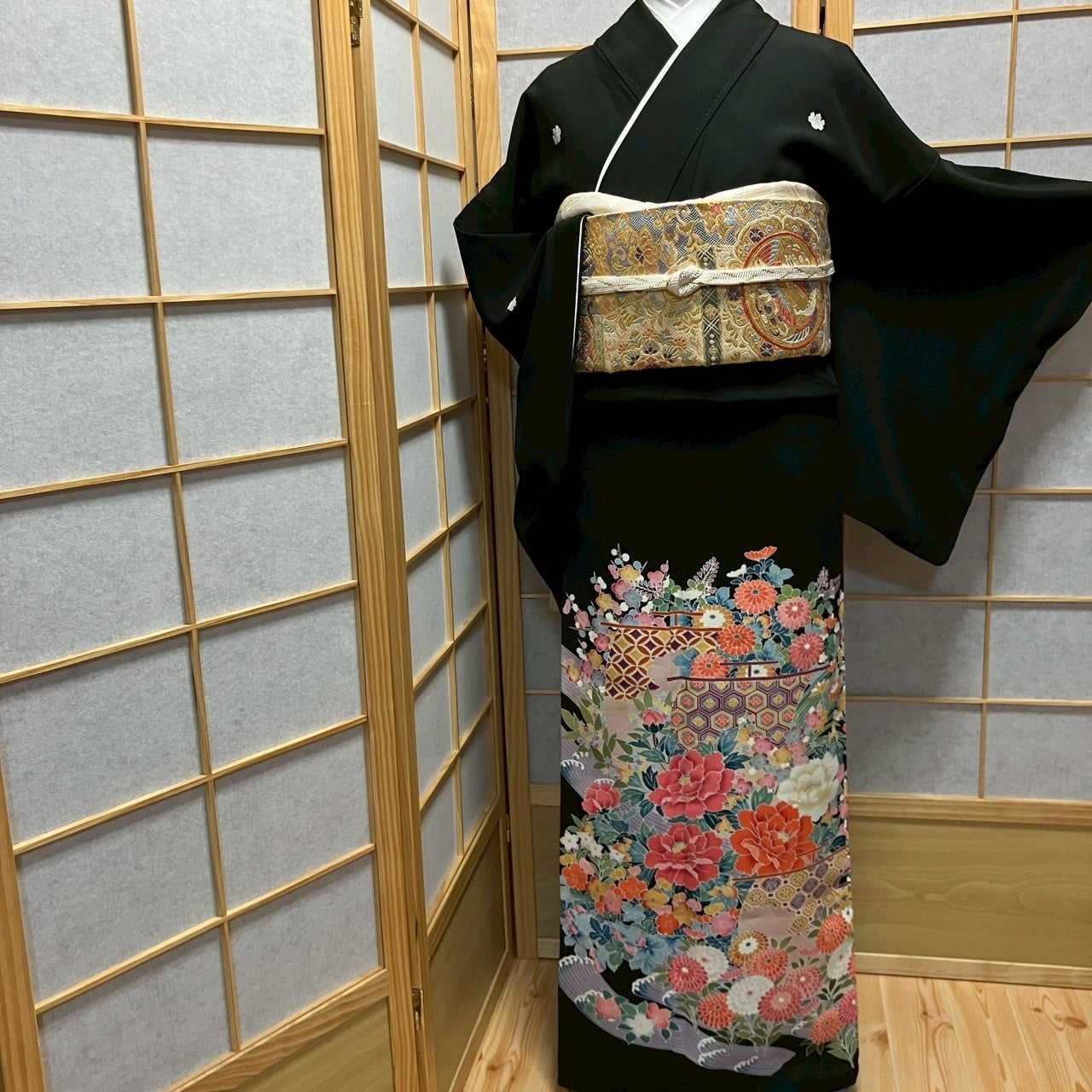 6139# Japanese Tomesode Kimono Vintage Womens Silk Fabric Robe Kimono only sold