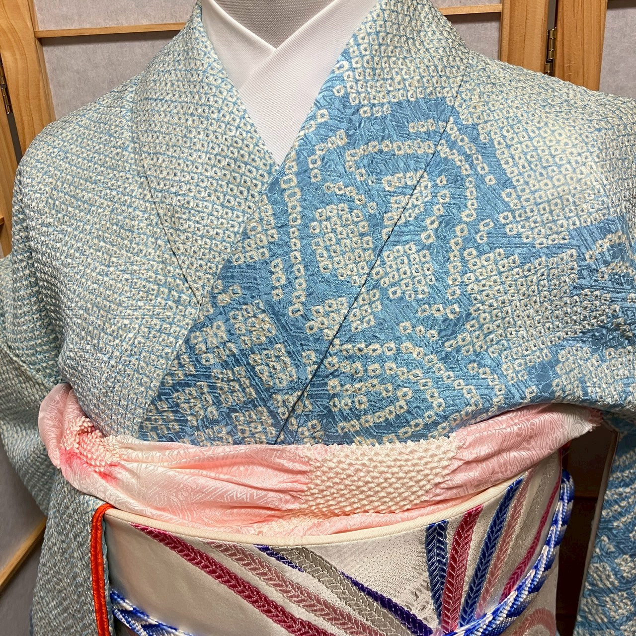 6141# Japanese Vintage Furisode Kimono Obi Obijime Obiage 4-Piece Set Silk Robe
