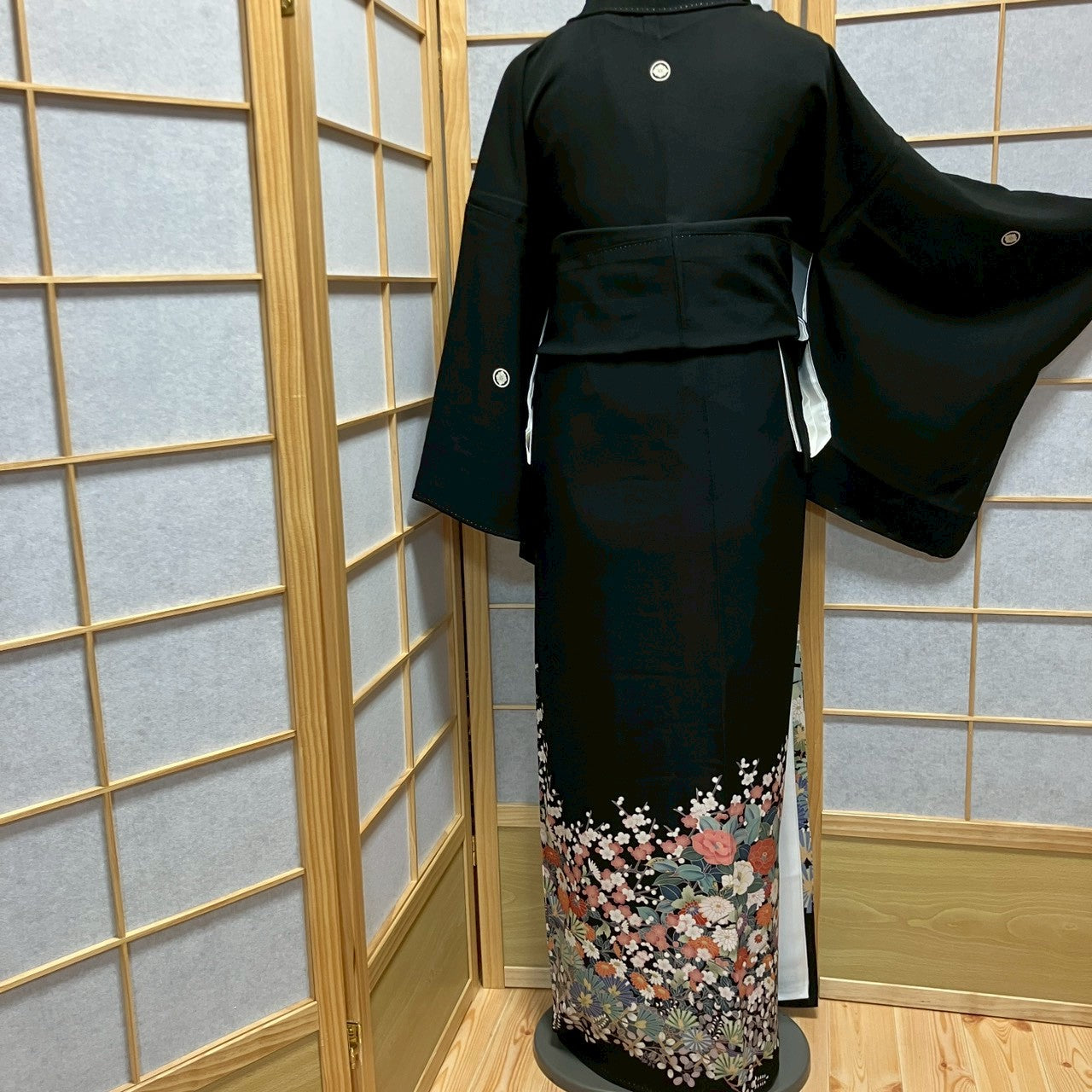 6816# Japanese Tomesode Kimono Vintage Womens Silk Fabric Robe Kimono only sold