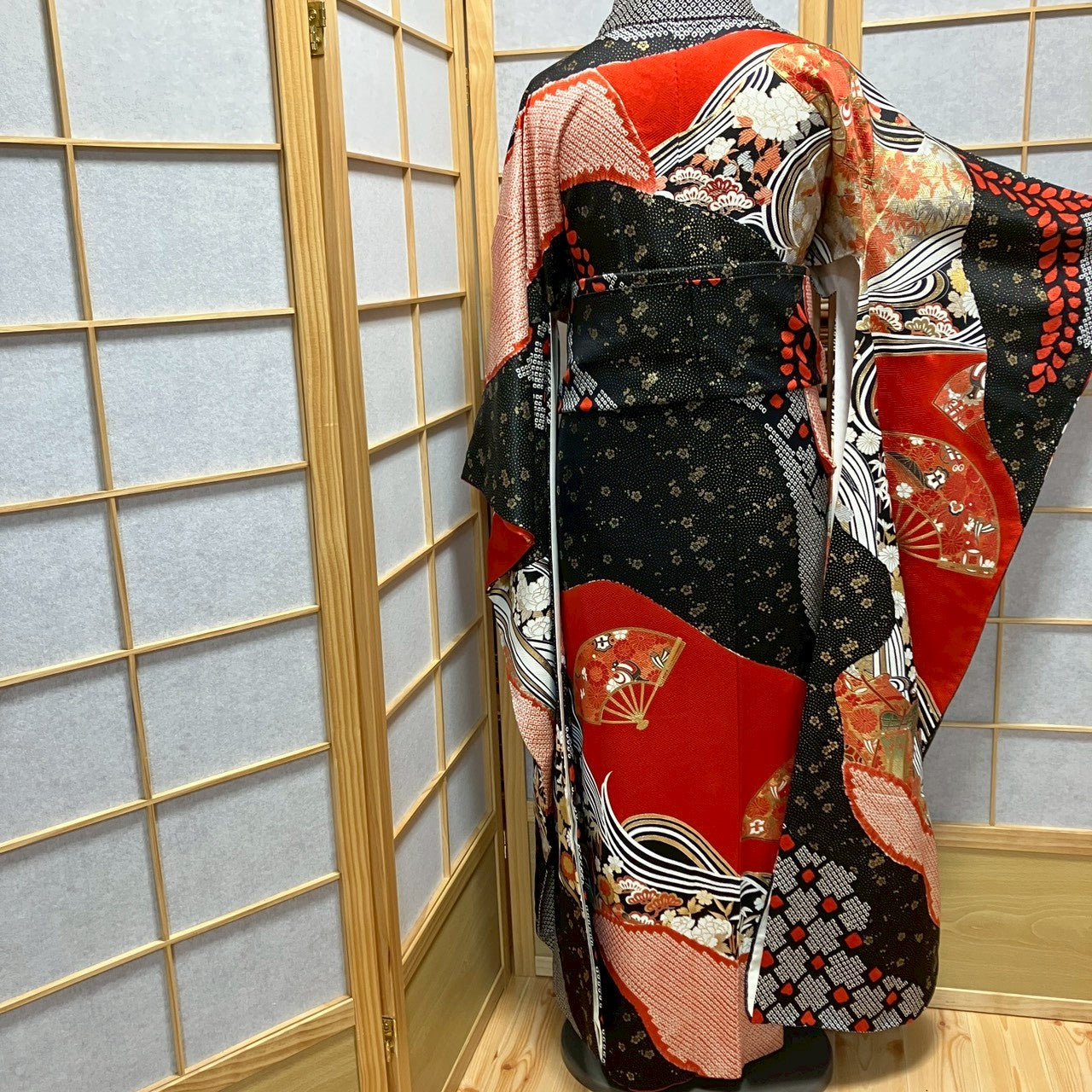 7109# Japanese Vintage Furisode Kimono Obi Obijime Obiage 4-Piece Set Silk Robe