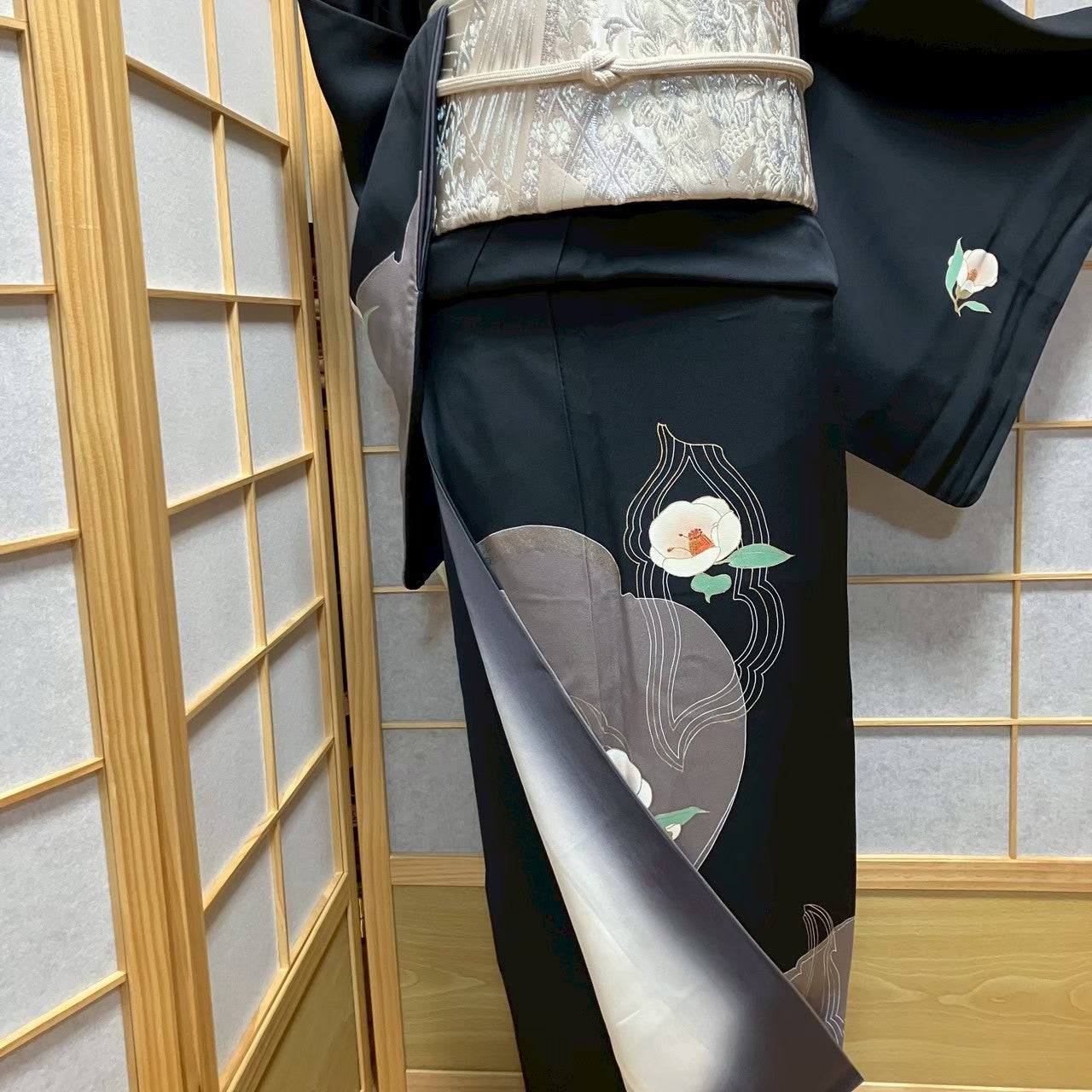 7175# Japanese Kimono Vintage Womens Silk Fabric Robe Kimono only sold