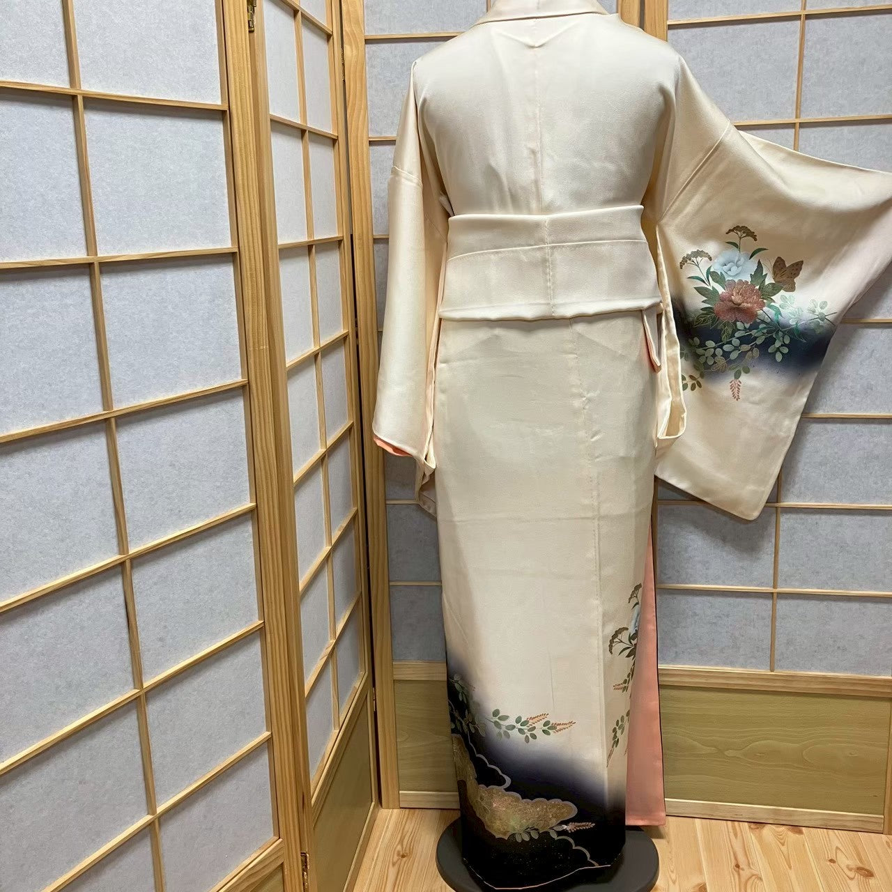 7177# Japanese Kimono Vintage Womens Silk Fabric Robe Kimono only sold