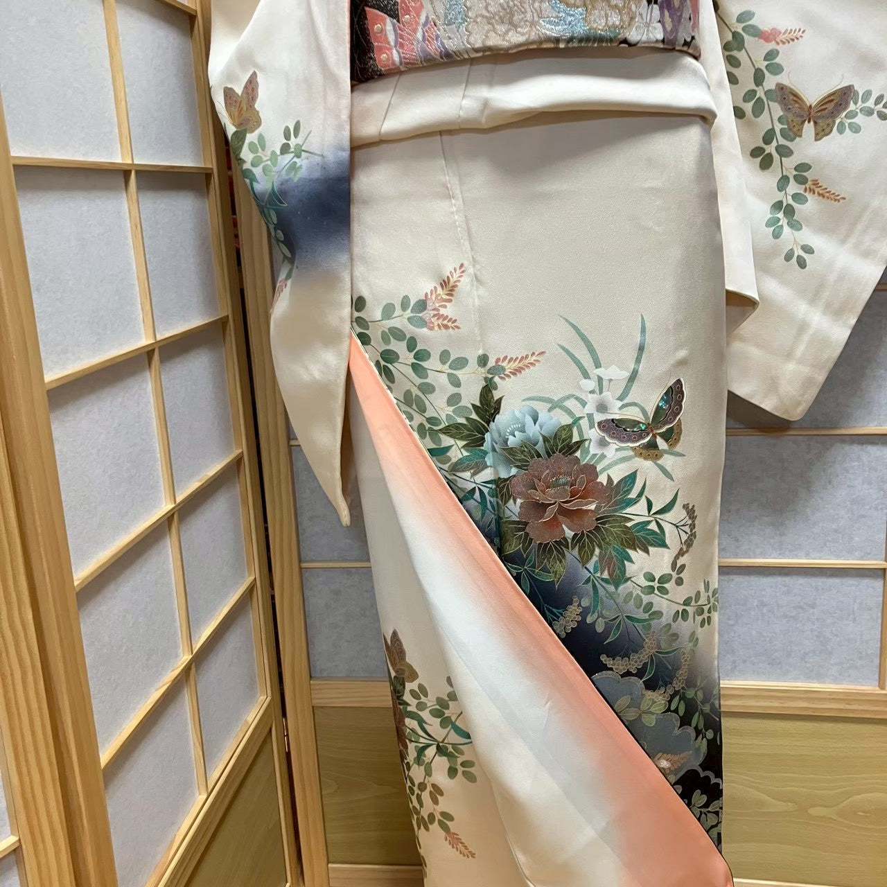 7177# Japanese Kimono Vintage Womens Silk Fabric Robe Kimono only sold