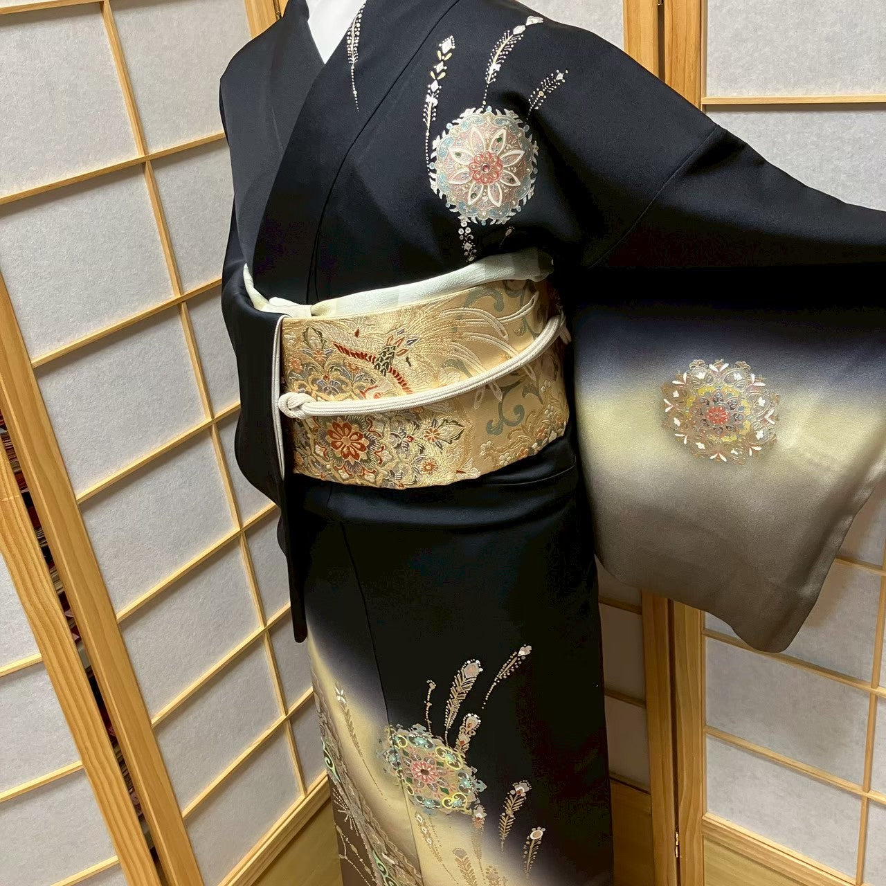 7181# Japanese Kimono Vintage Womens Silk Fabric Robe Kimono only sold