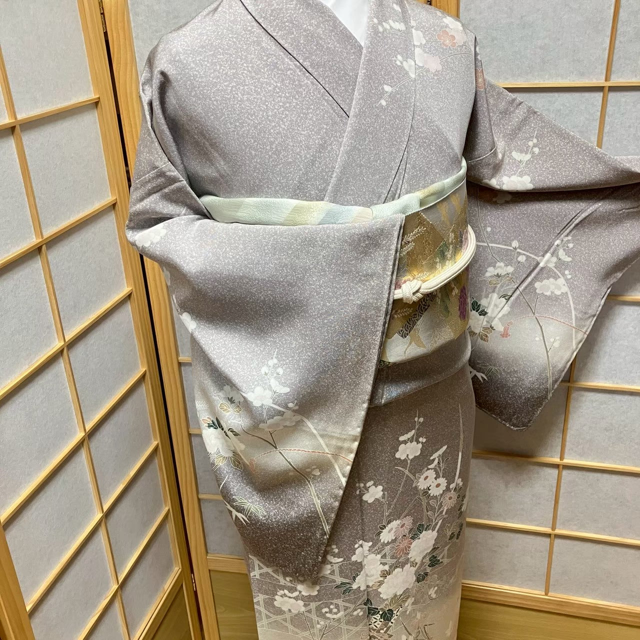 7212# Japanese Kimono Vintage Womens Silk Fabric Robe Kimono only sold