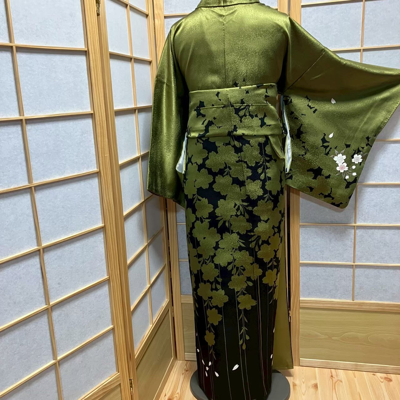 7213# Japanese Kimono Vintage Womens Silk Fabric Robe Kimono only sold
