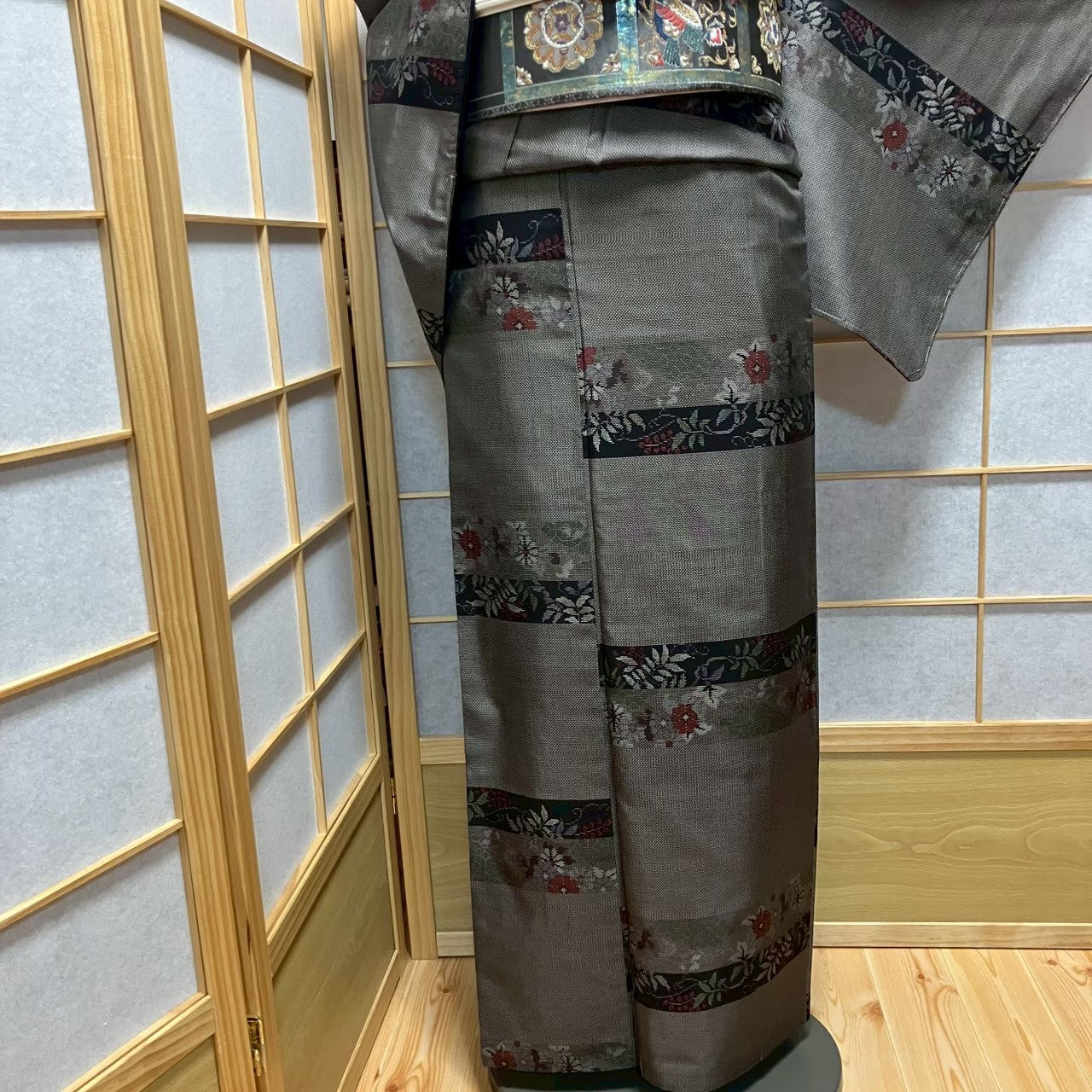 7208# Japanese Kimono Vintage Womens Silk Pongee Fabric Robe Kimono only sold