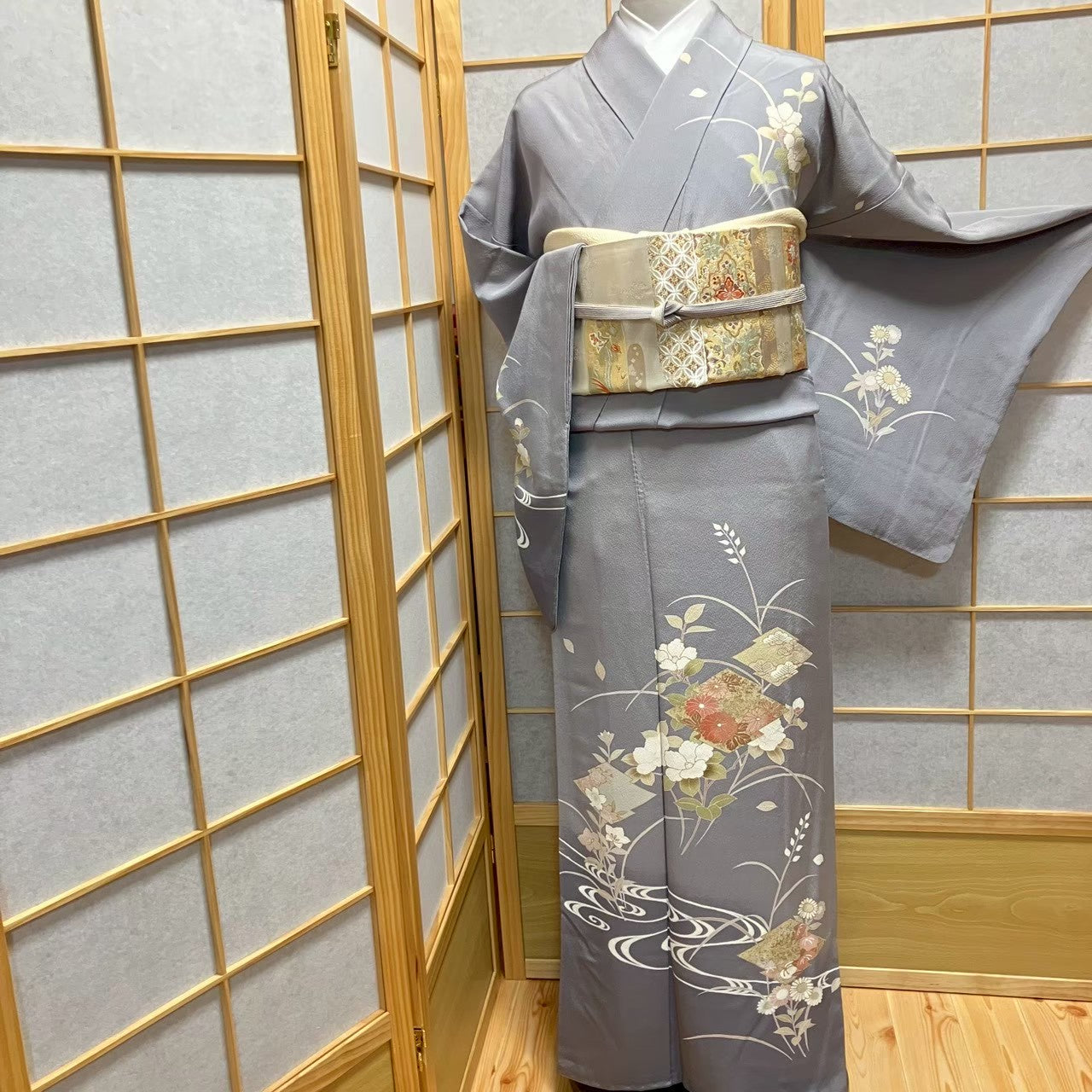 7475# Japanese Kimono Vintage Womens Silk Fabric Robe Kimono only sold
