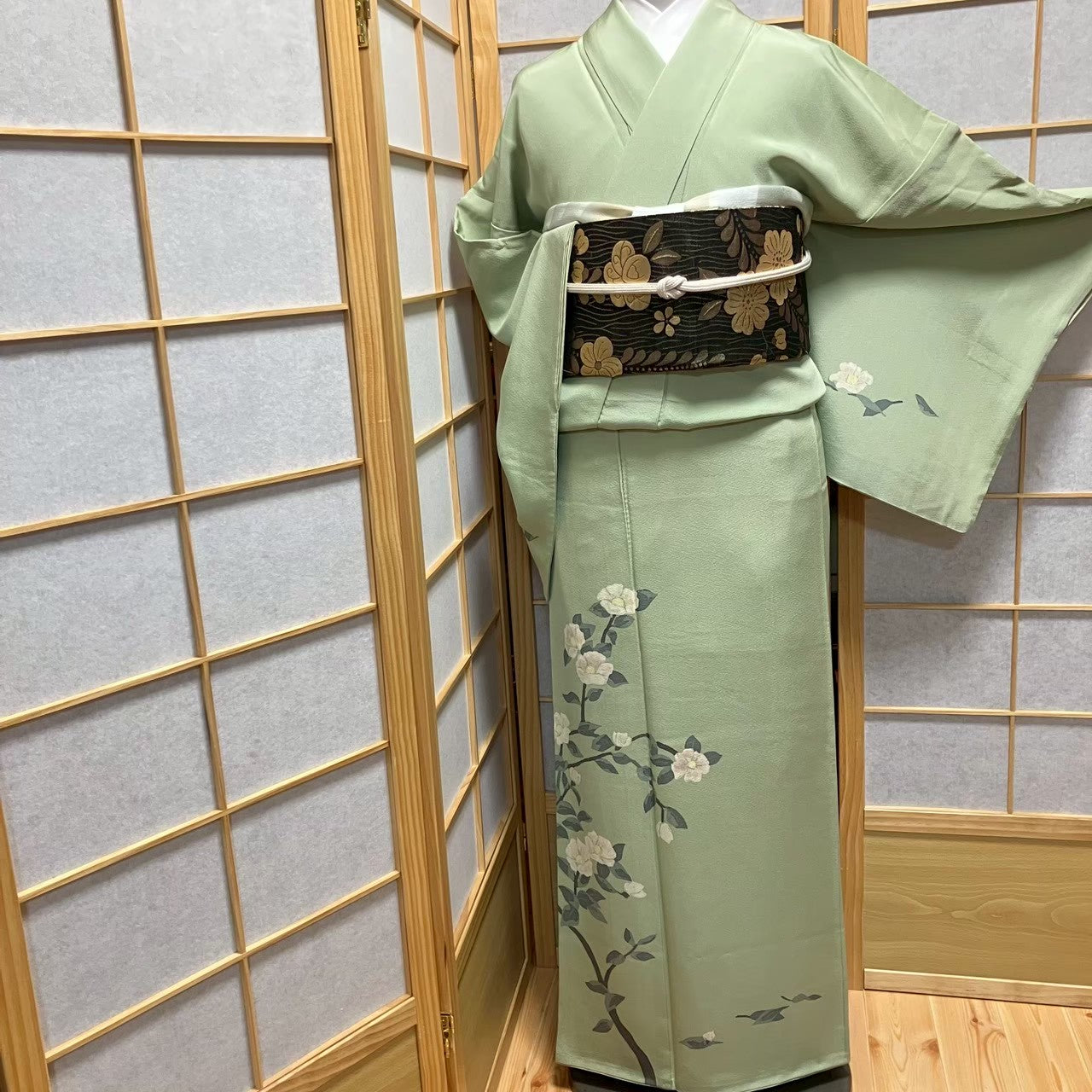 7477# Japanese Kimono Vintage Womens Silk Fabric Robe Kimono only sold