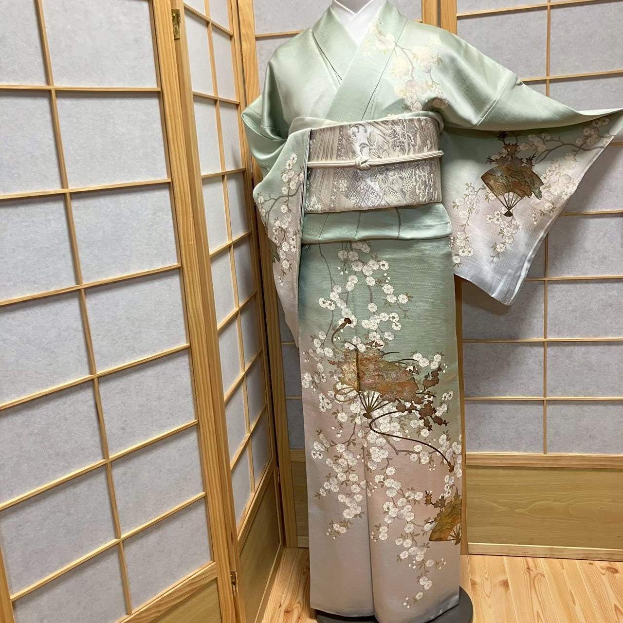 7479# Japanese Kimono Vintage Womens Silk Fabric Robe Kimono only sold