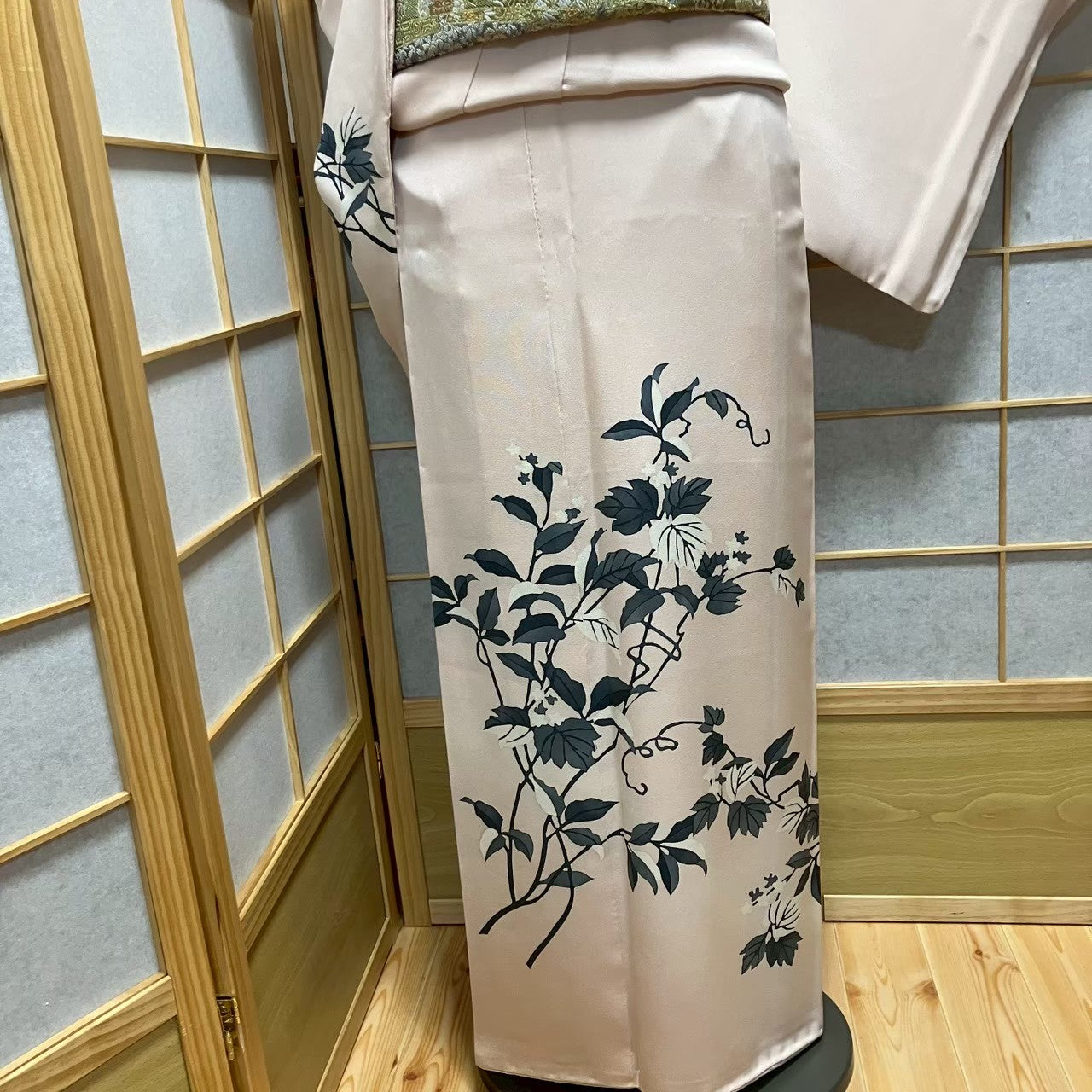 7486# Japanese Kimono Vintage Womens Silk Fabric Robe Kimono only sold