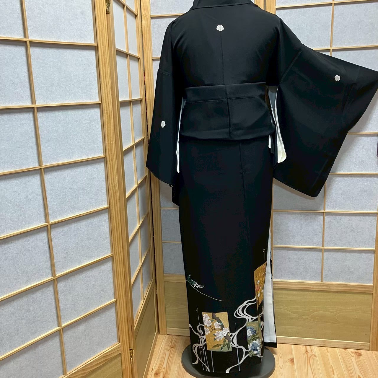 7489# Japanese Tomesode Kimono Vintage Womens Silk Fabric Robe Kimono only sold