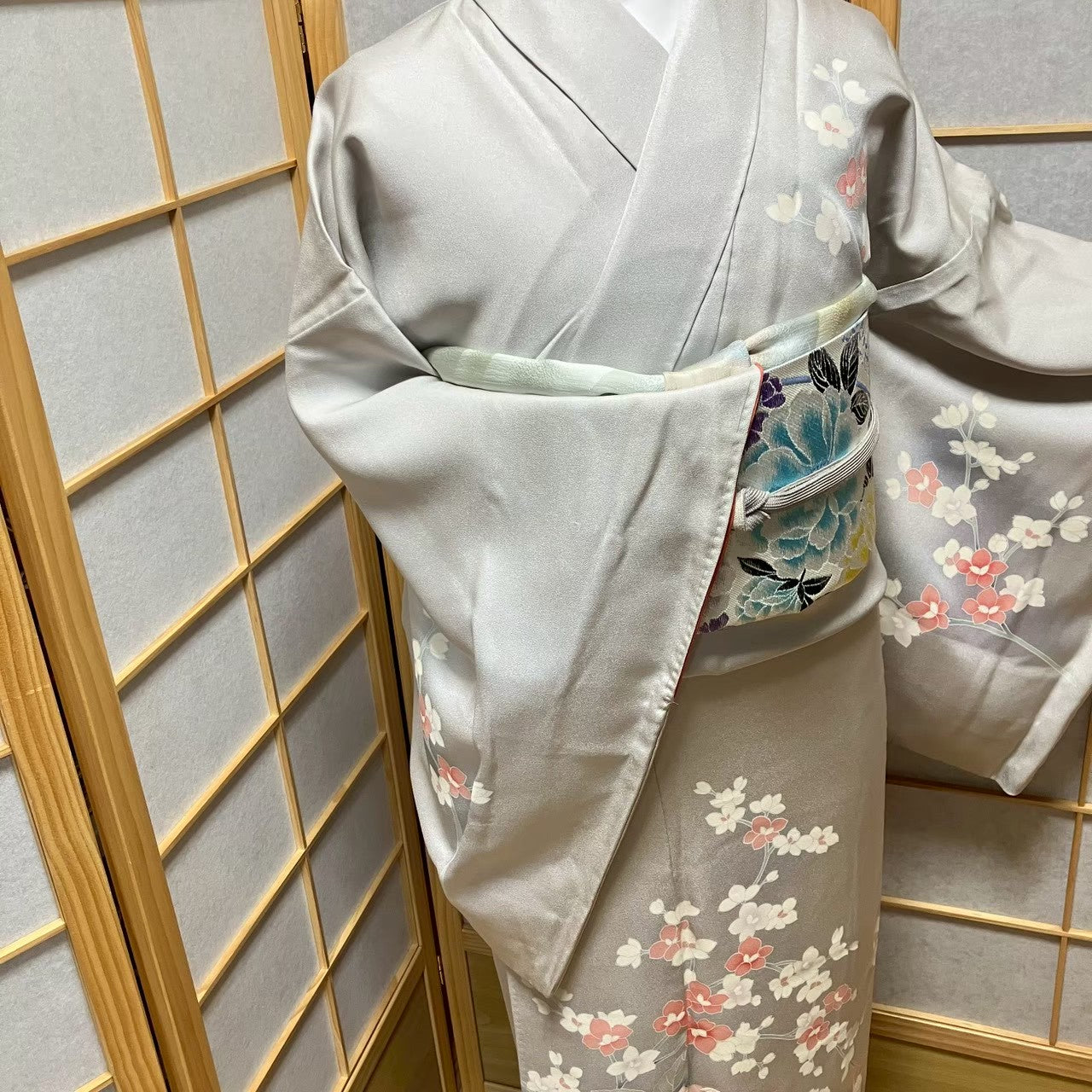 7493# Japanese Kimono Vintage Womens Silk Fabric Robe Kimono only sold