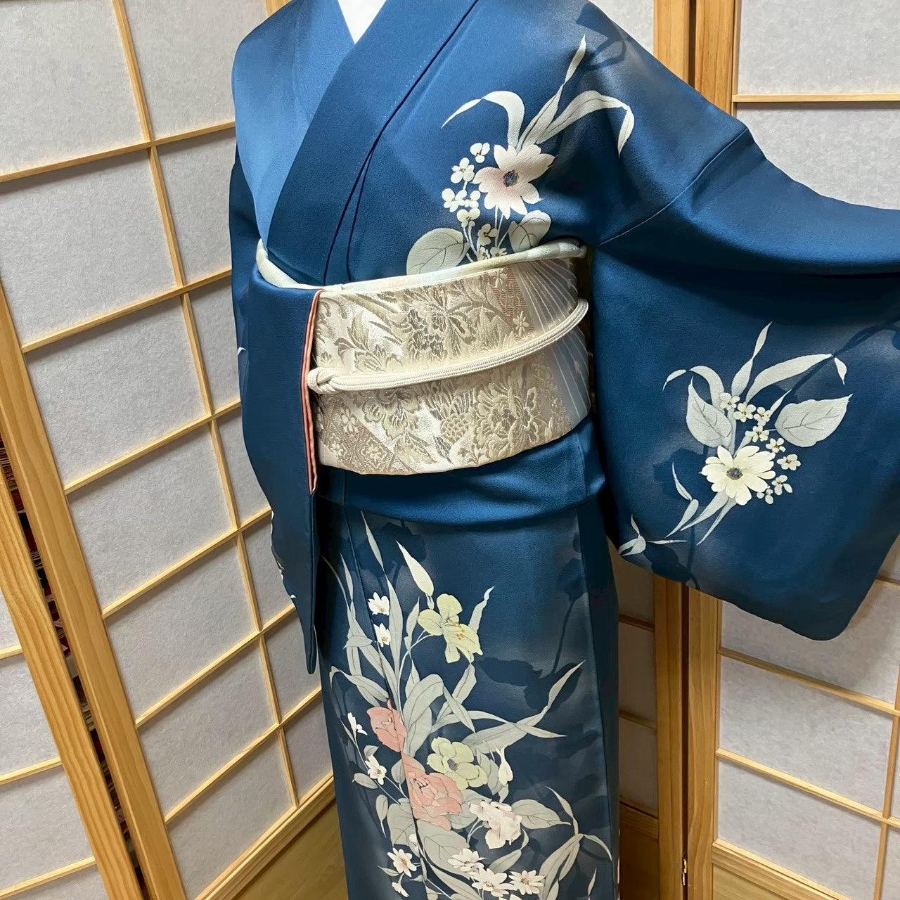 7494# Japanese Kimono Vintage Womens Silk Fabric Robe Kimono only sold