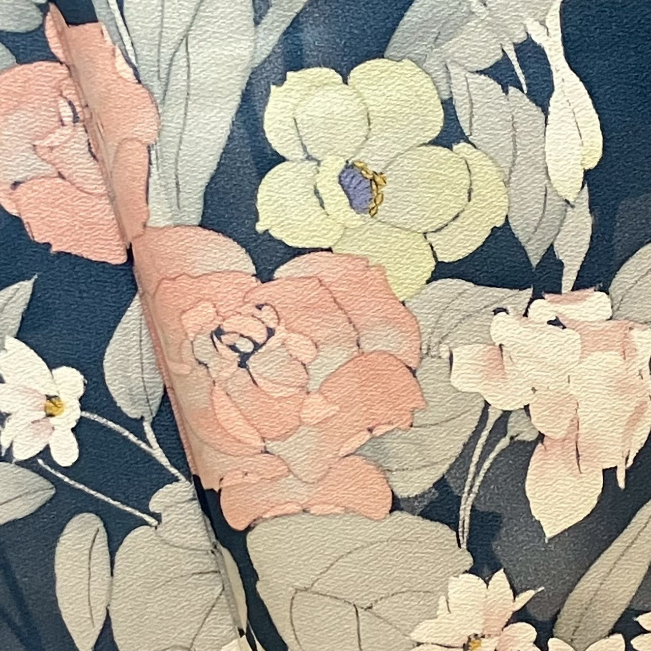 7494# Japanese Kimono Vintage Womens Silk Fabric Robe Kimono only sold
