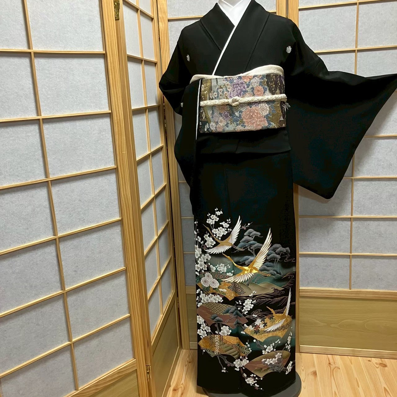 7499# Japanese Tomesode Kimono Vintage Womens Silk Fabric Robe Kimono only sold