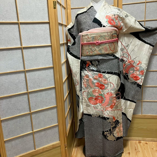 7500# Japanese Vintage Furisode Kimono Obi Obijime Obiage 4-Piece Set Silk Robe