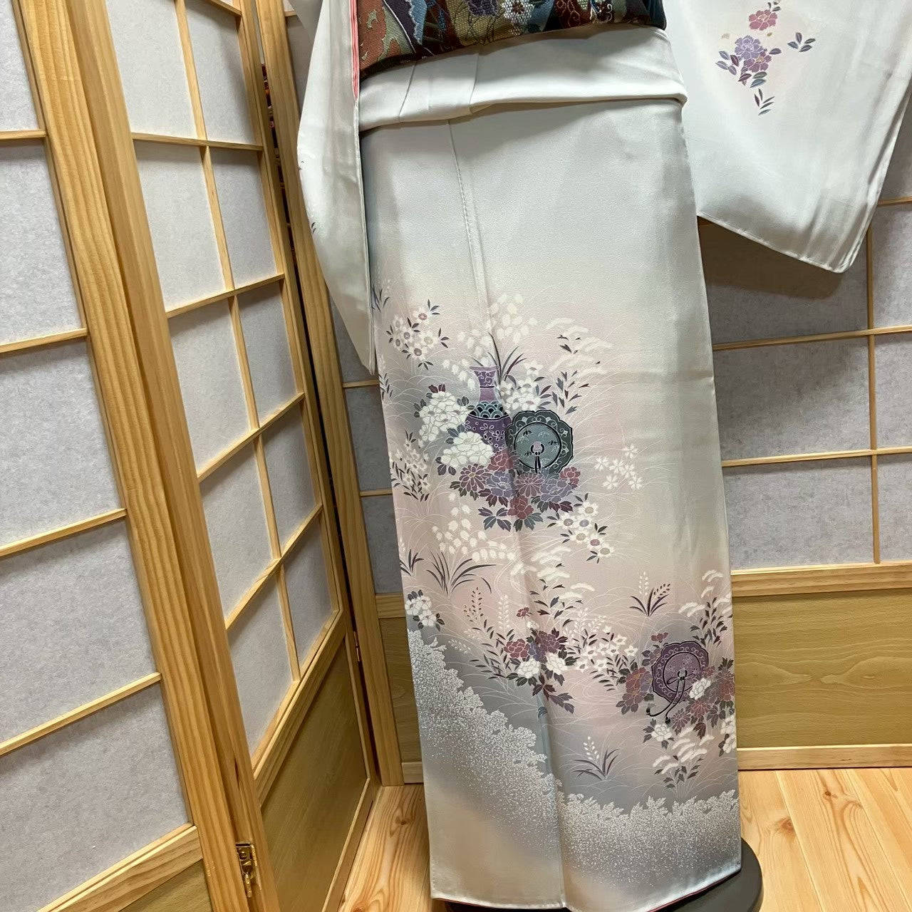 7497# Japanese Kimono Vintage Womens Silk Fabric Robe Kimono only sold