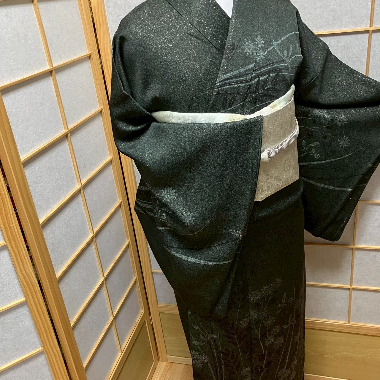 7504# Japanese Kimono Vintage Womens Silk Fabric Robe Kimono only sold