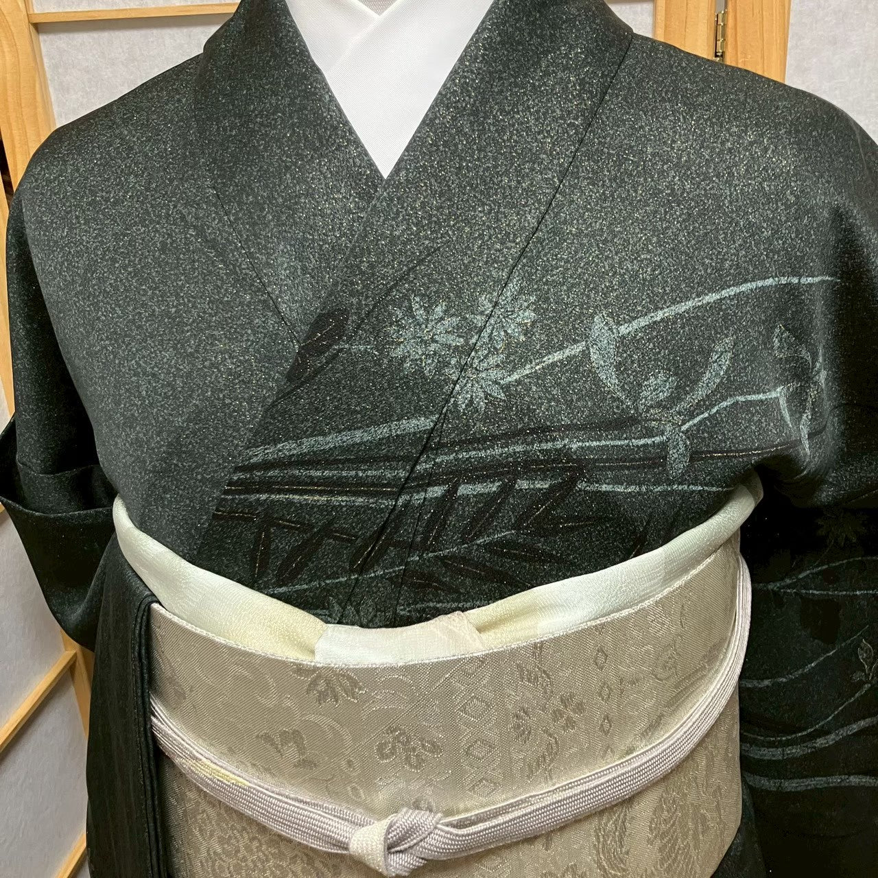 7504# Japanese Kimono Vintage Womens Silk Fabric Robe Kimono only sold
