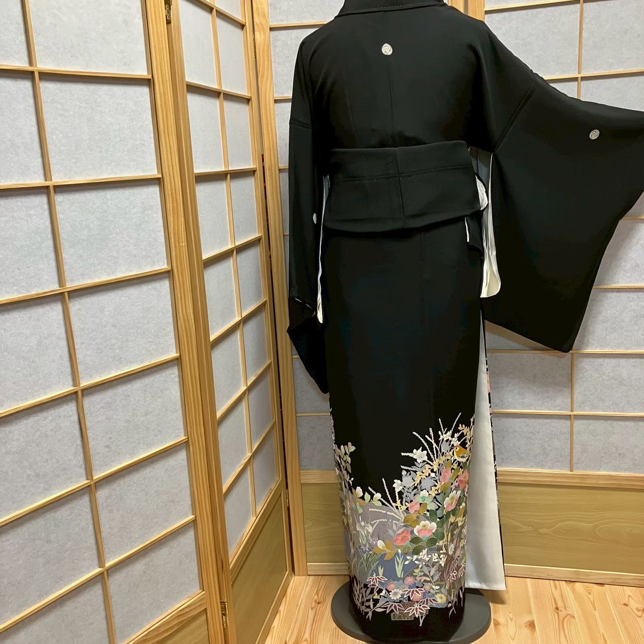 7523# Japanese Tomesode Kimono Vintage Womens Silk Fabric Robe Kimono only sold