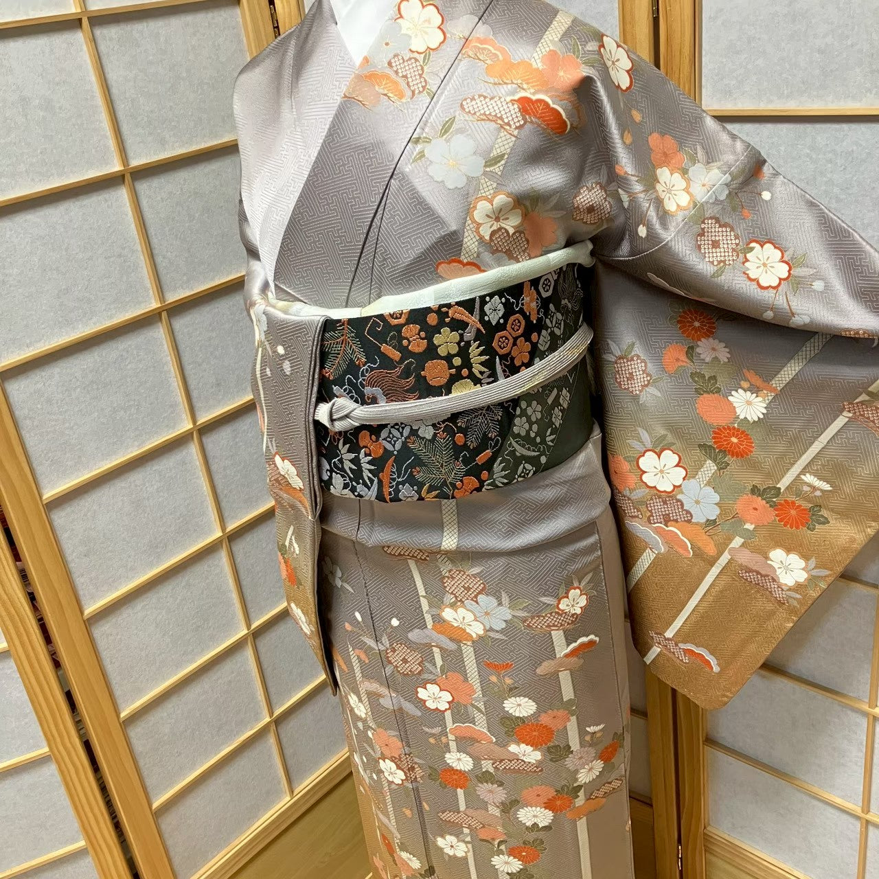 7524# Japanese Kimono Vintage Womens Silk Fabric Robe Kimono only sold