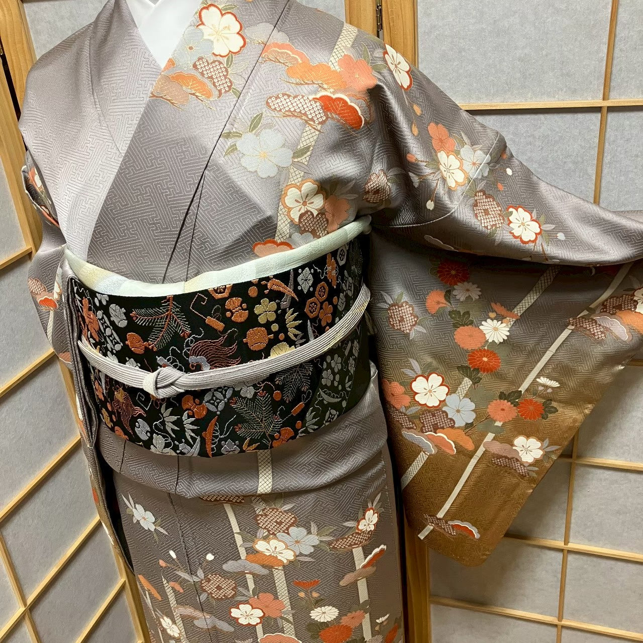 7524# Japanese Kimono Vintage Womens Silk Fabric Robe Kimono only sold