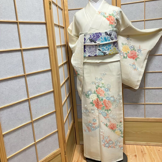 7529# Japanese Kimono Vintage Womens Silk Fabric Robe Kimono only sold