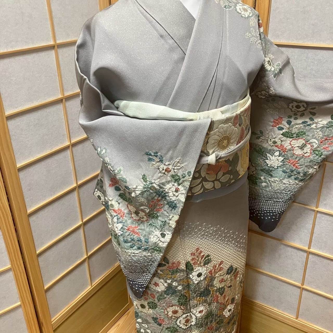 7798# Japanese Kimono Vintage Womens Silk Fabric Robe Kimono only sold