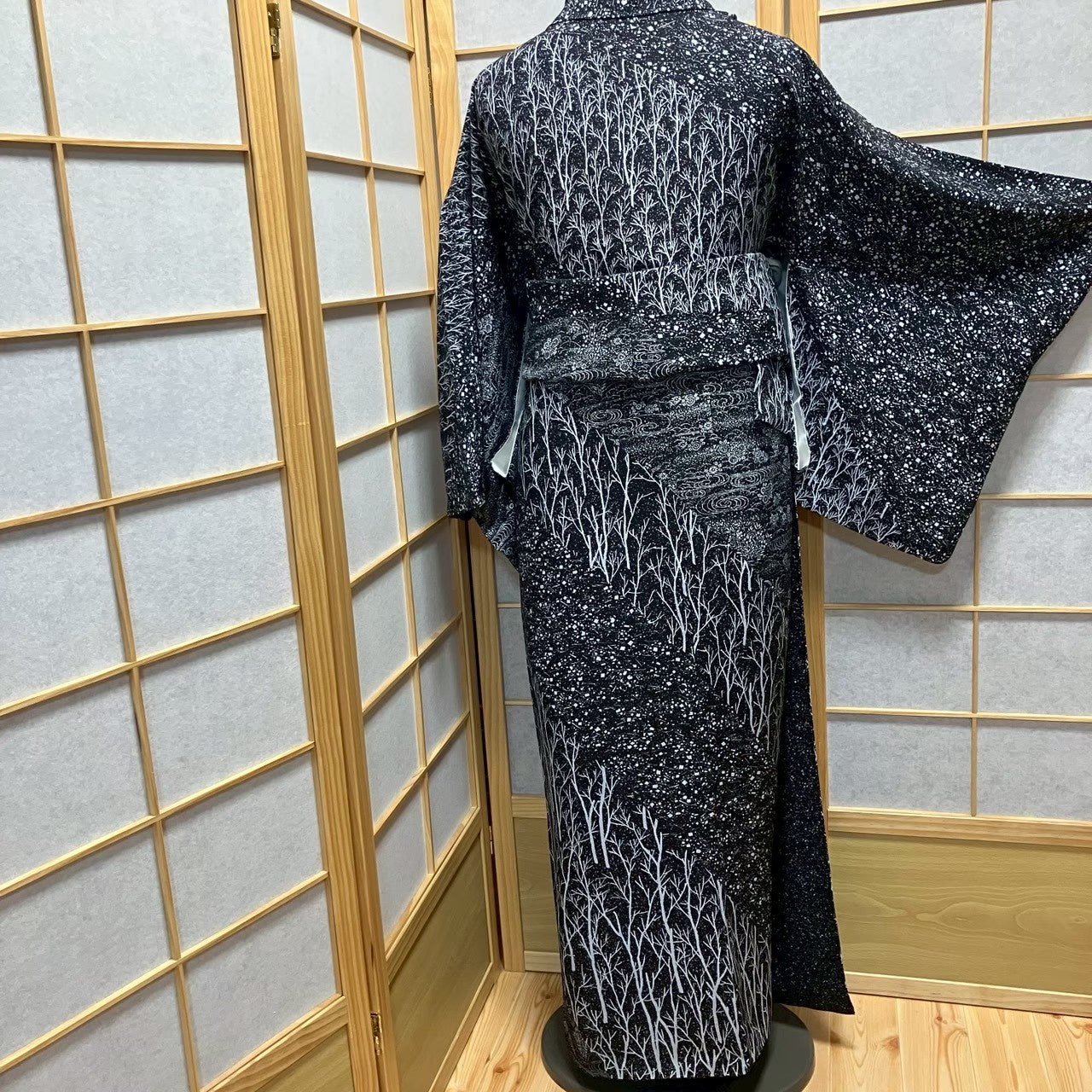 7805# Japanese Kimono Vintage Womens Silk Fabric Robe Kimono only sold